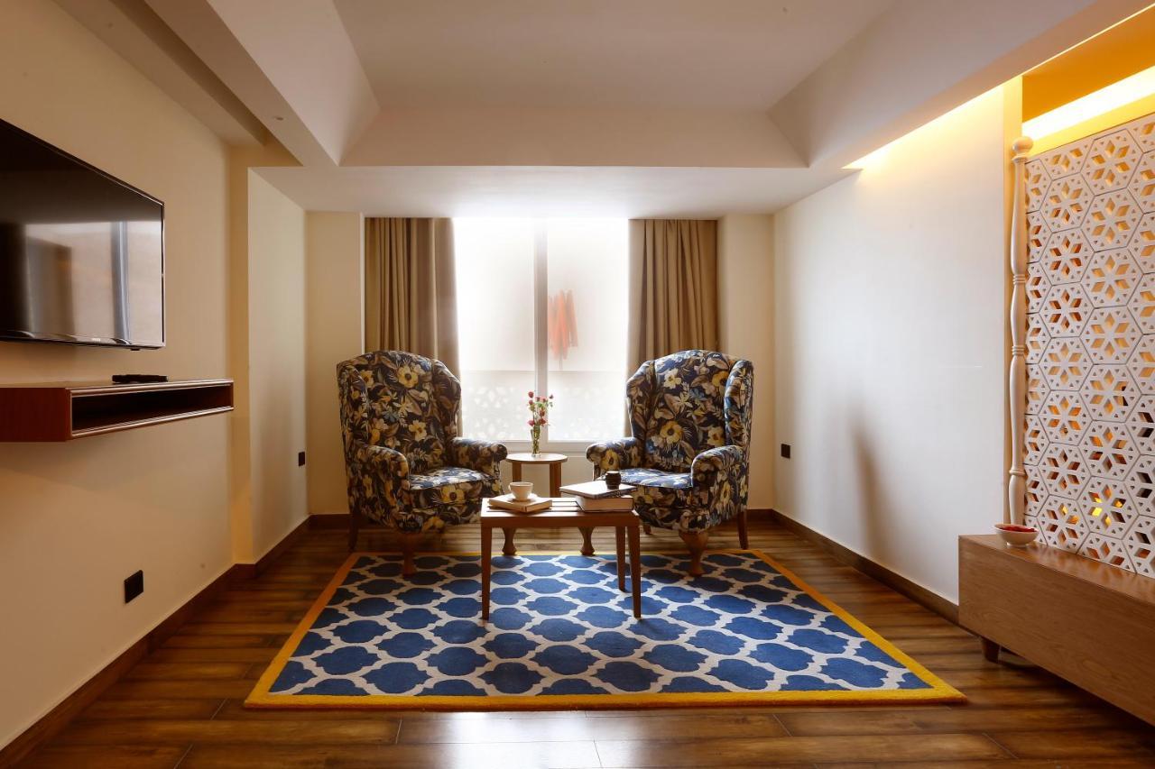 Mosaic Hotel Mussoorie Mallroad ภายนอก รูปภาพ